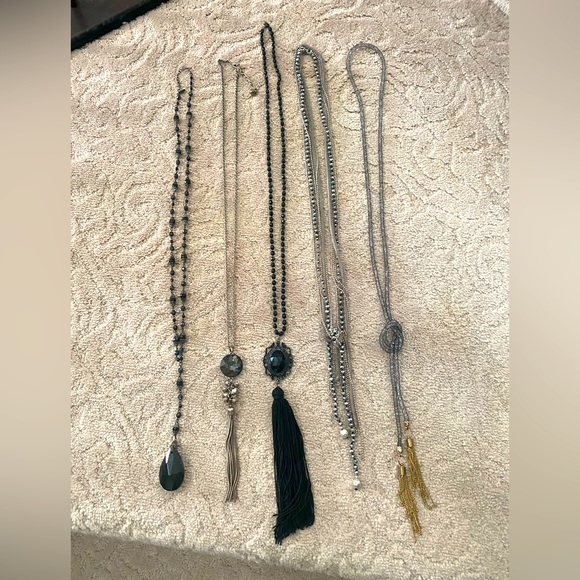 Jewelry.., 5 beautiful long necklaces , selling as a package - Picture 1 of 1